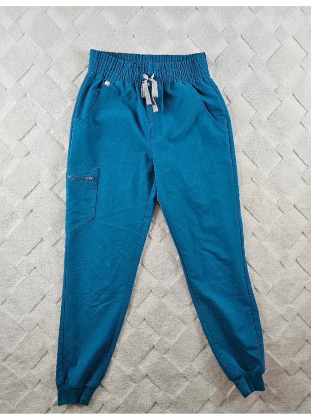 Figs high waisted woman’s Teal Elastic Waist Scrub Pants